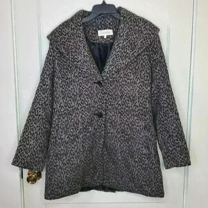 Size 8 Calvin Klein Gray Leopard Cheetah Print Button Wool Wrap Coat With Belt